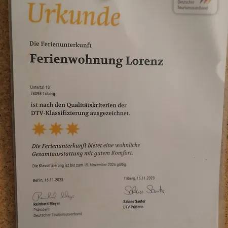 Lorenz Apartment *