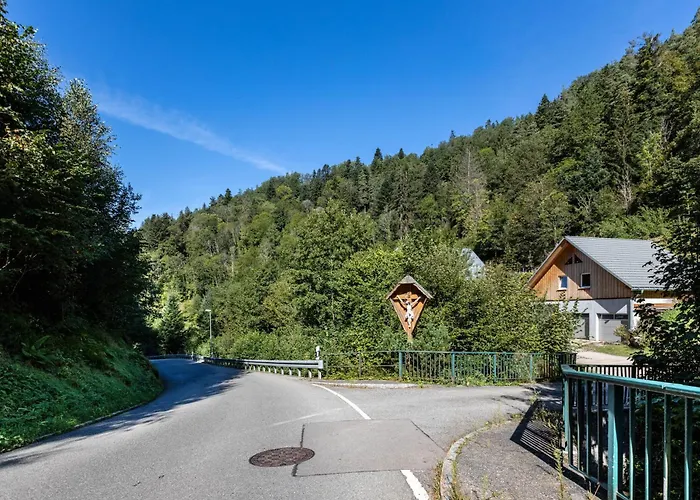 アパート Lorenz トリベルク